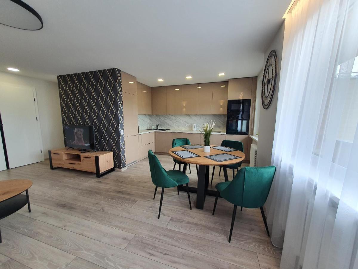 2-bedrooms apartment in city center Šiauliai Buitenkant foto
